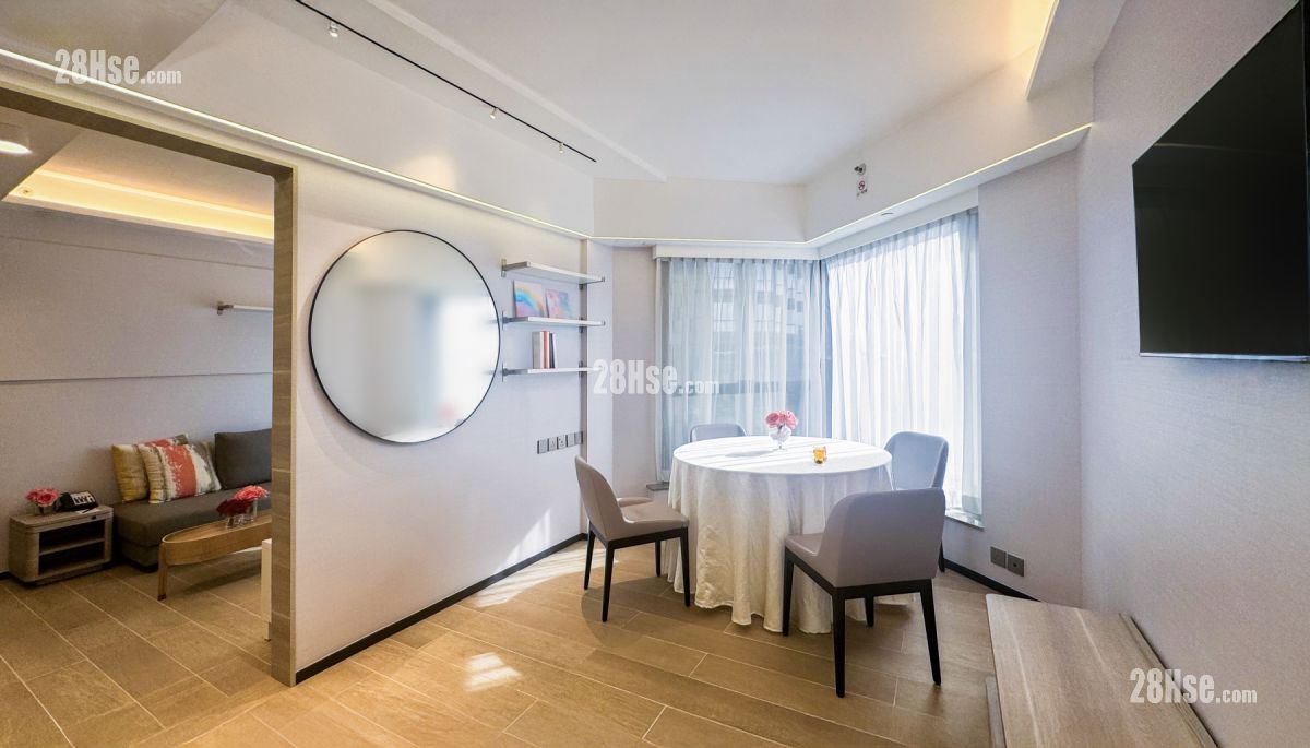 Hotel Alexandra : Alexandra Suite - Dining Room Hotel Alexandra : Alexandra Suite - Dining Room